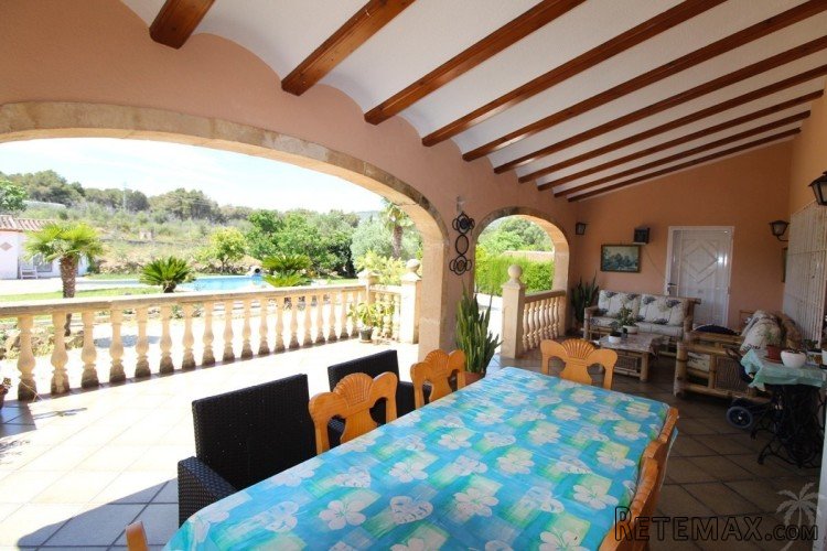 This Villa is located in a quiet area of Javea near the.. - 5