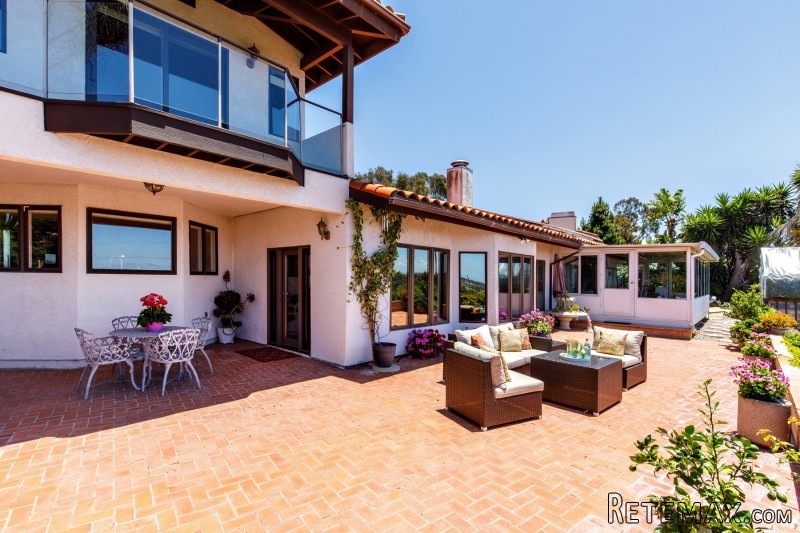 2510 Luciernaga Street - 2