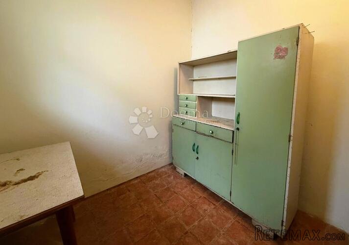 Kuća za život i hobije - prostor, priroda i potencijal u Str - 2