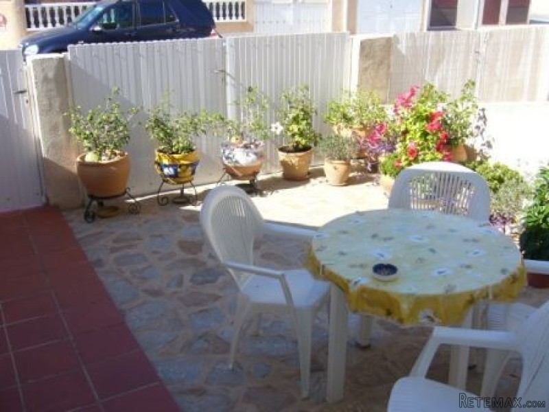 2 Bedrooms Apartment For Sale