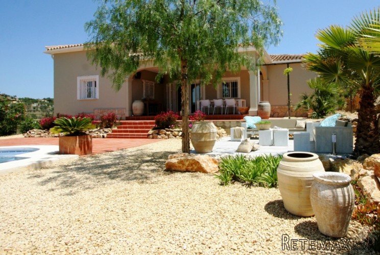 A stunning, contemporary three bed villa set on a large.. - 3