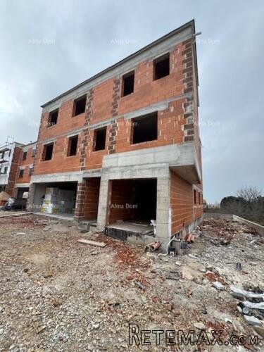 Pula. Veli Vrh, veliki stan sa 3 spavaće sobe. 3 km do.. - 3