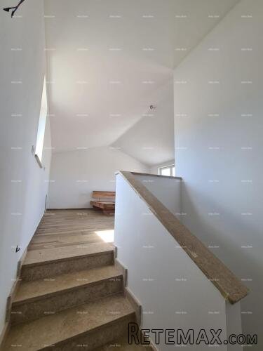 Elegantna vila u mirnom okruženju nadomak mora s pogledom.. - 4
