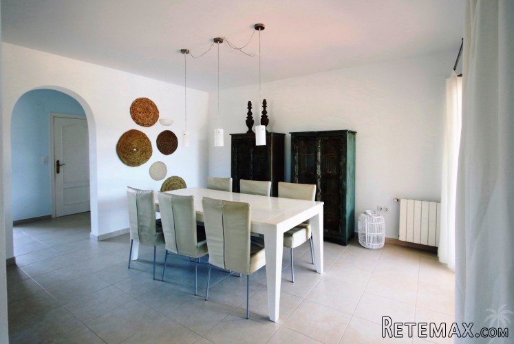 A stunning, contemporary three bed villa set on a large.. - 6