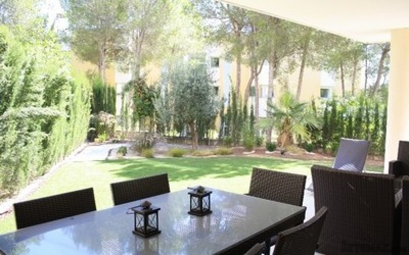 Ground floor apartment in Floresta Del..