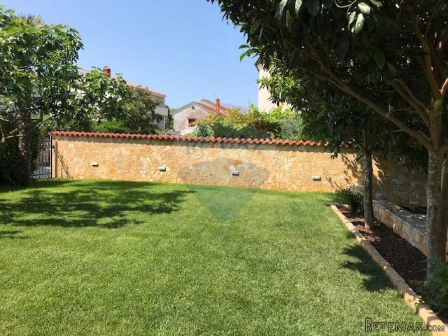 Istra, Pula - kuća 250 m od plaže - 2