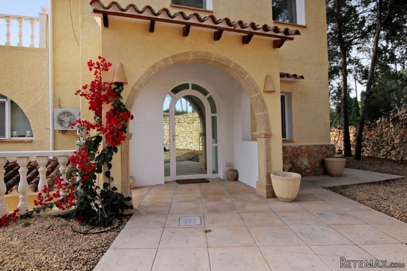 Beautiful villa with fantastic sea view - 2