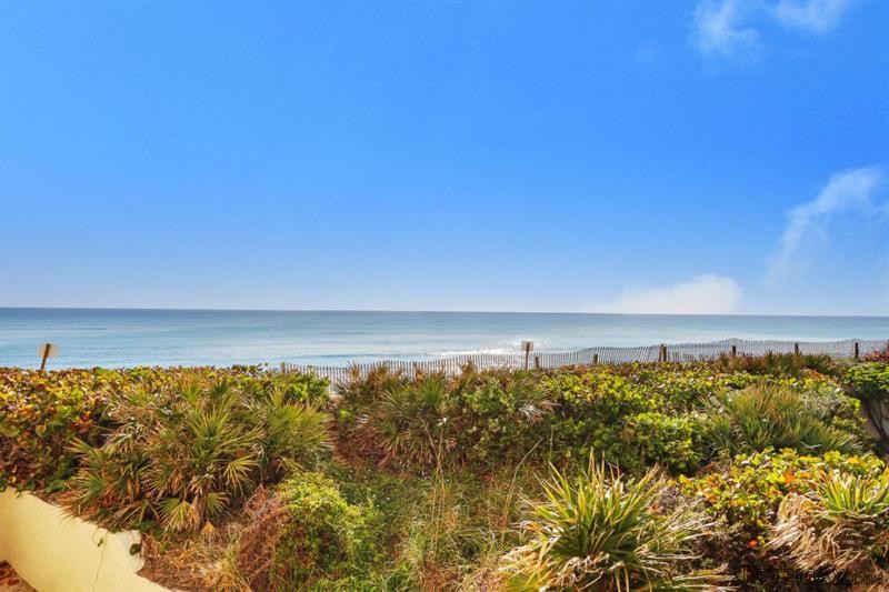 2 bedroom Residence For Sale: Singer..