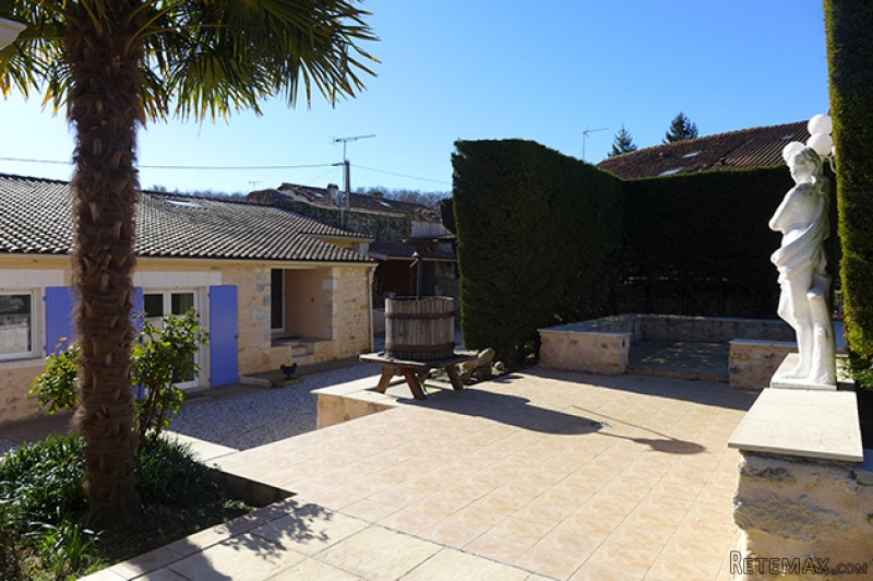 High Standard House With Gite And..