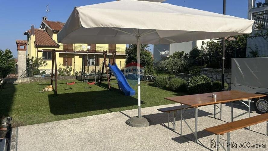 Istra, Poreč - etažirani dio kuće s dva stana, garažom i oku - 3