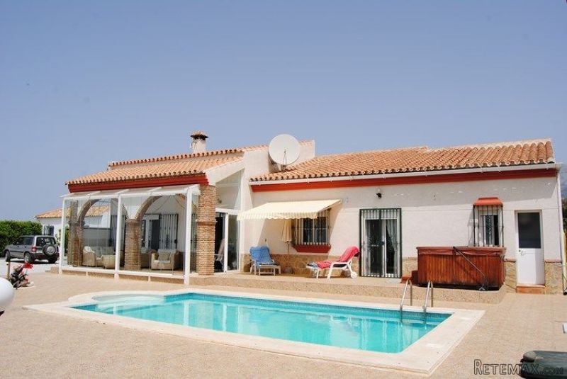 Chalet for Sale in Arenas 299.000..