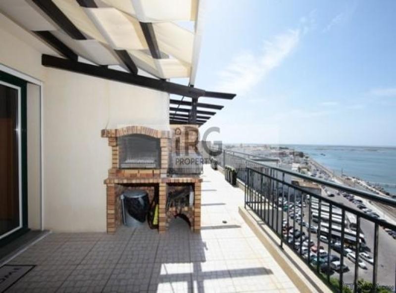€1,250,000 - Faro, Central.. - 2