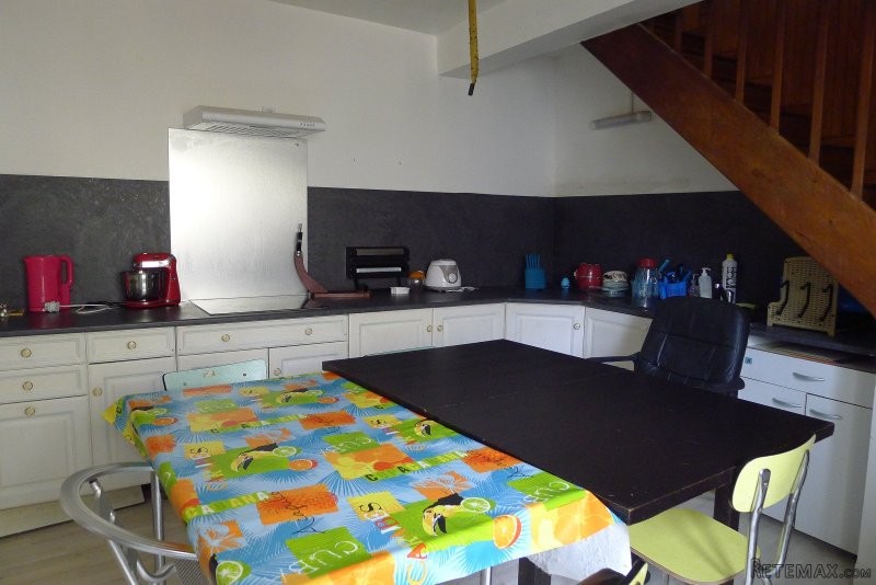 Sunny Village House In Good Condition - 2