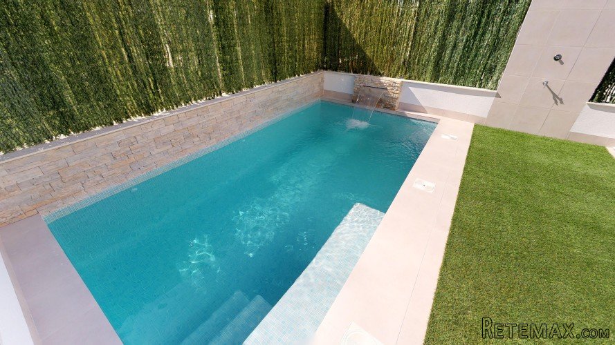 This villa is part of a in total 7 property project, near.. - 7