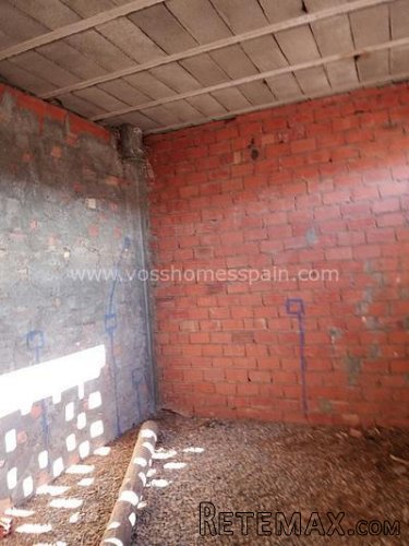FANTASTIC opportunity. Large semi-built DETACHED VILLA of.. - 8