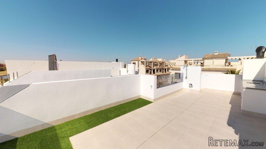 This villa is part of a in total 7 property project, near.. - 8