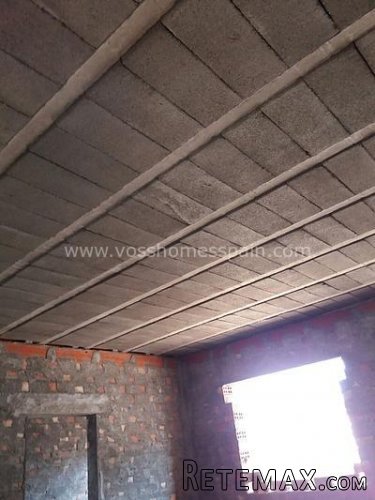 FANTASTIC opportunity. Large semi-built DETACHED VILLA of.. - 9