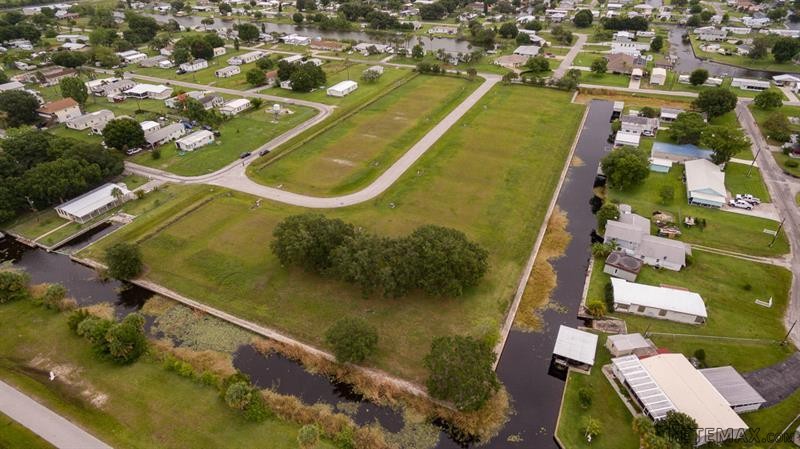 Commercial For Sale: Okeechobee, Florida