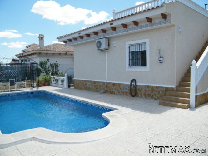 A lovely example of a Three Bedroom Detached villa with.. - 2