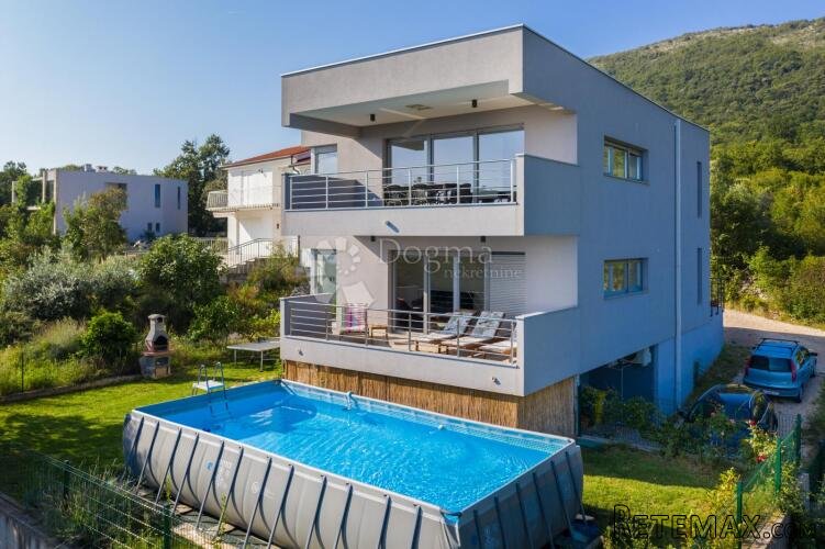SAMOSTOJEĆA KUĆA SA 2 LUKSUZNA STANA, POGLED MORE! LABIN, OK - 2