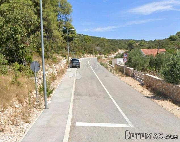 Atraktivno građevinsko zemljište/Otok Šolta ,Maslinica - 3