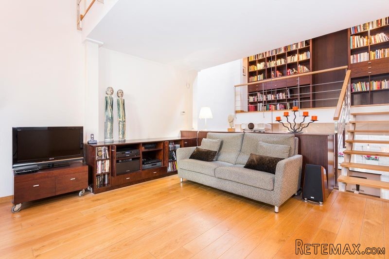 Unique semi-detached house for sale.. - 2