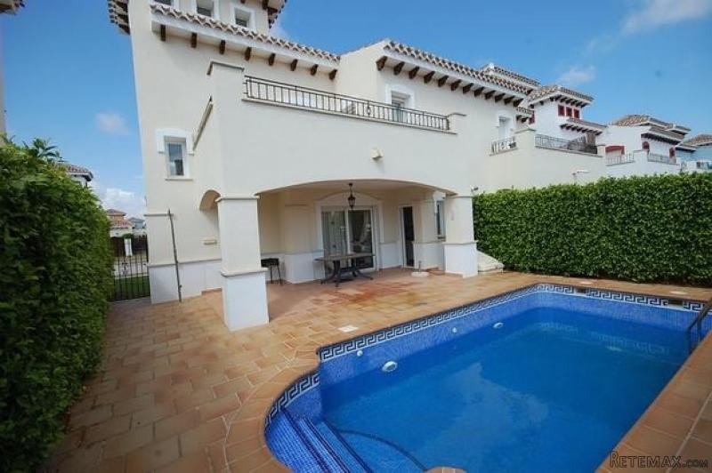 2 bedroom semi-detached house for sale - 2