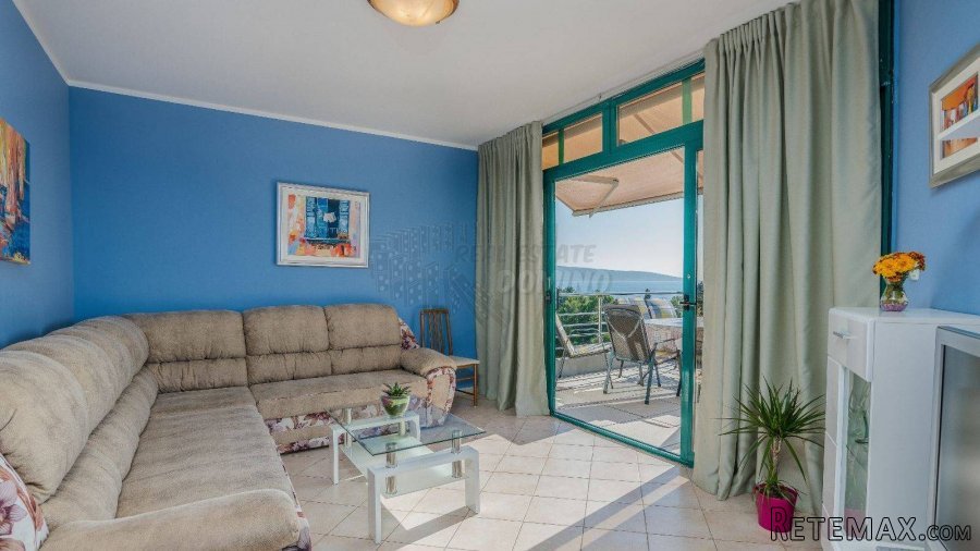 Penthouse u gradu Krku! Prvi red do mora!Tražena lokacija! - 6