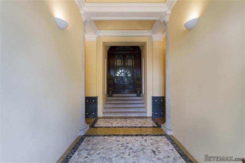4 bedroom Apartment For Sale: Orta San.. - 2