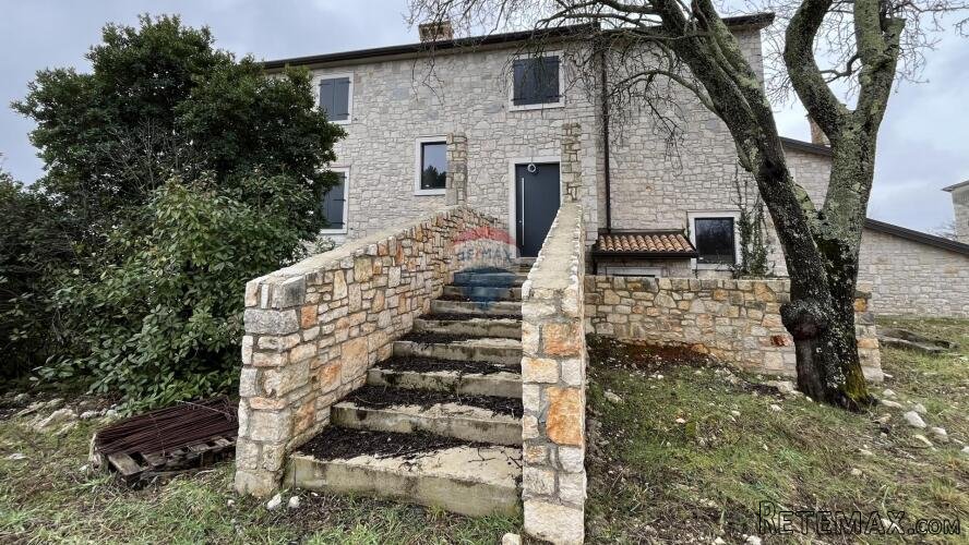 Istra, Vižinada, okolica - novogradnja u autohtonom stilu - 2
