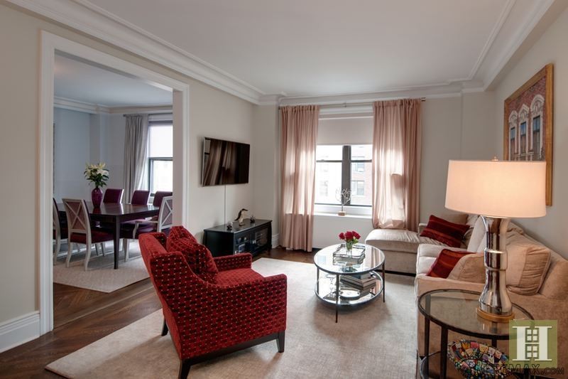 4 bedroom Apartment For Sale: 905 WEST..