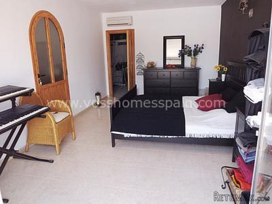 EXCLUSIVE TO VOSS HOMES - A REAL WOW PROPERTY FOR SALE IN.. - 9
