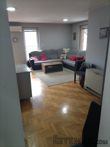 Prodajem stan u Mirijevu - 2