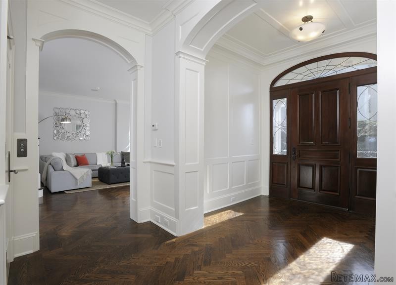 3 bedroom House For Sale: 559 Steamboat.. - 2