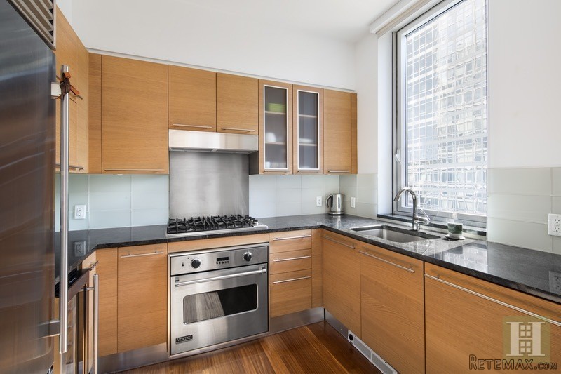 Apartment For Sale: 10 WEST END AVENUE.. - 2