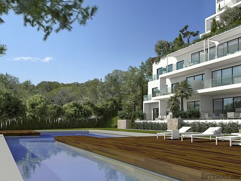 * Ground Floor Apartment with 65m2.. - 2