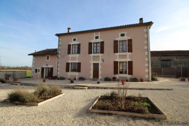 Renovated Farmhouse On 5 Hectares, With..