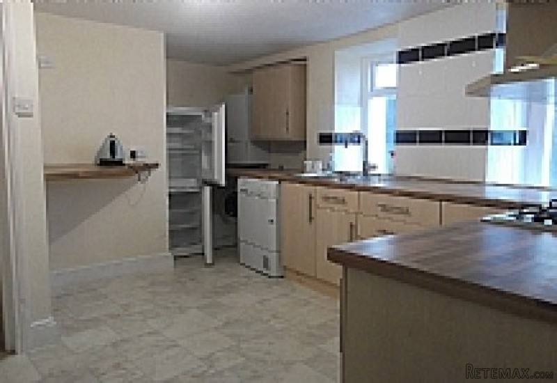 3 Market Hill, Ramsey - 2