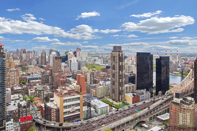 3 bedroom Apartment For Sale: 303 EAST.. - 2