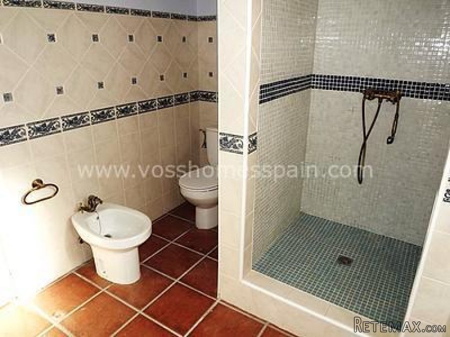 Large country house of 180m2 on a flat plot of 21,500m2.. - 10