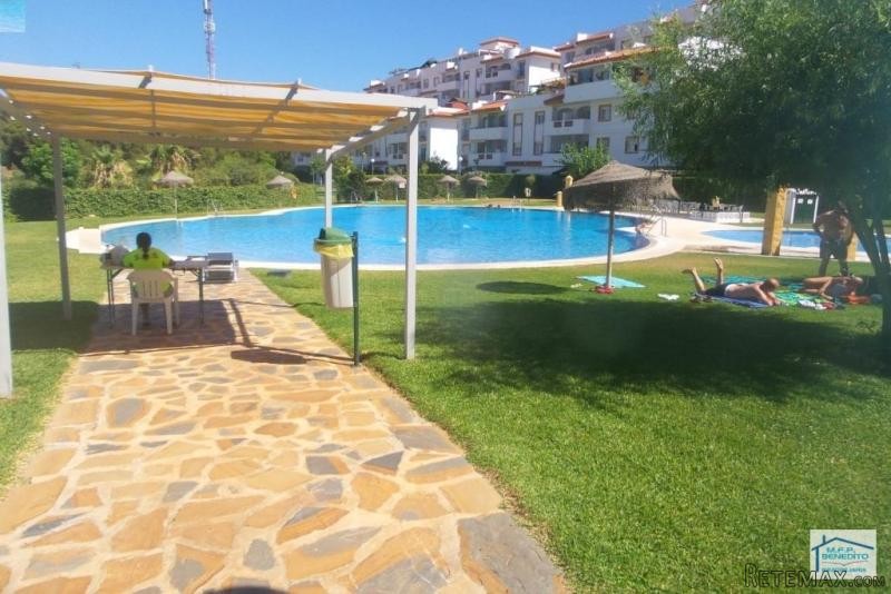 Flat for sale in URB. RETAMAR..