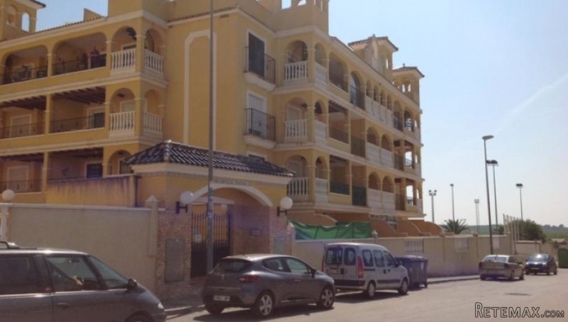 Resale · Apartment · Spain · Costa Bl..
