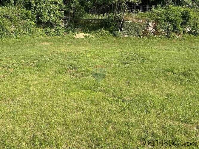 Klana, Škalnica, građevinski teren uz cestu - 3