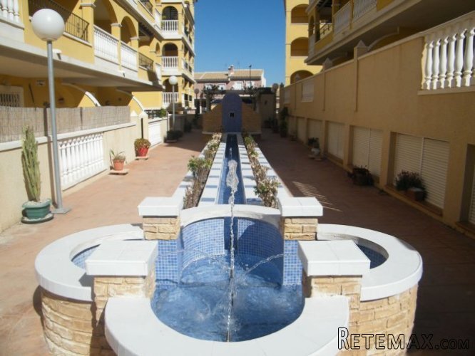 This ground floor apartment is located in the popular..