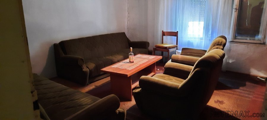 Zrenjanin-Secanj,staro domacinstvo - 4
