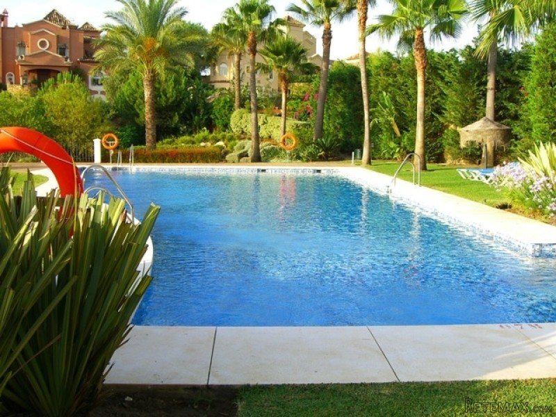 2 Bedroom Penthouse Apartment For Sale.. - 2