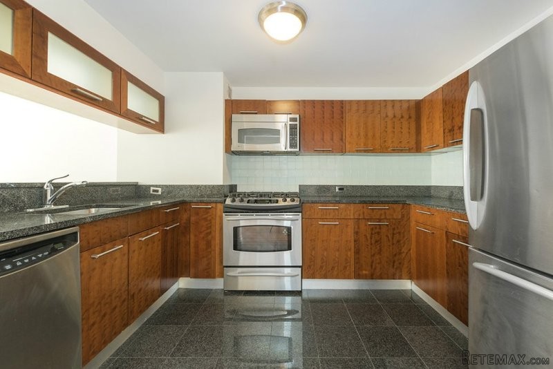 2 Bedrooms - Condo - New York State -..