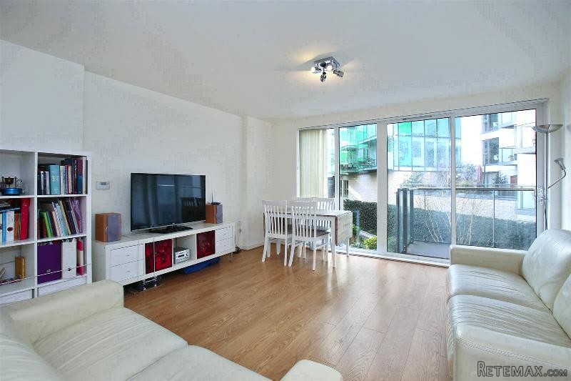 Property - London - For Sale
