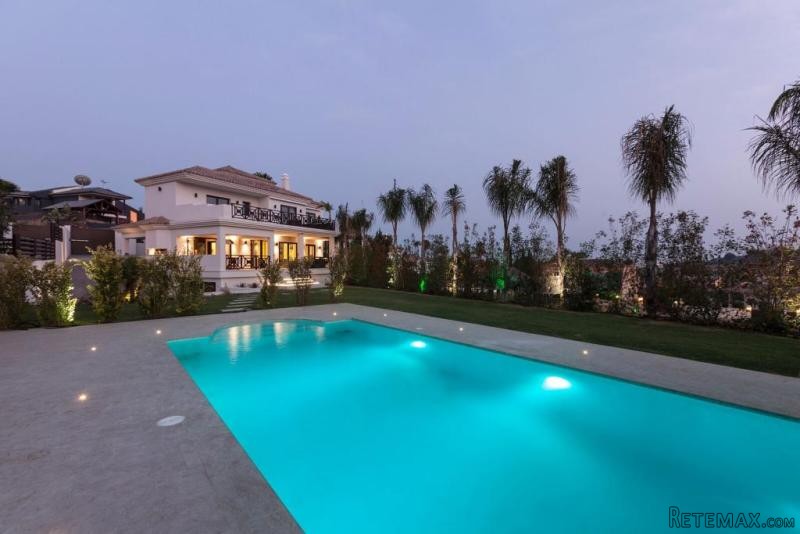 4 bedroom detached villa for sale