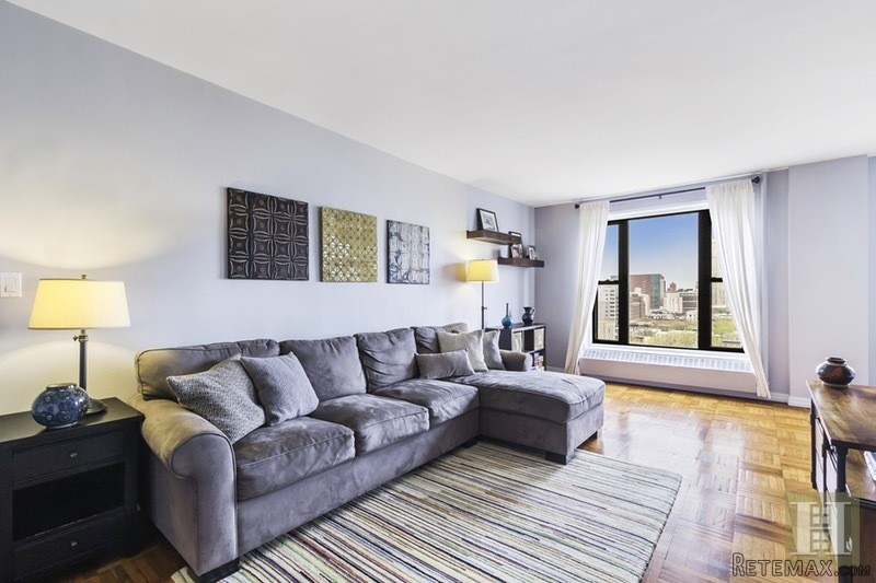 2 bedroom Apartment For Sale: 345..